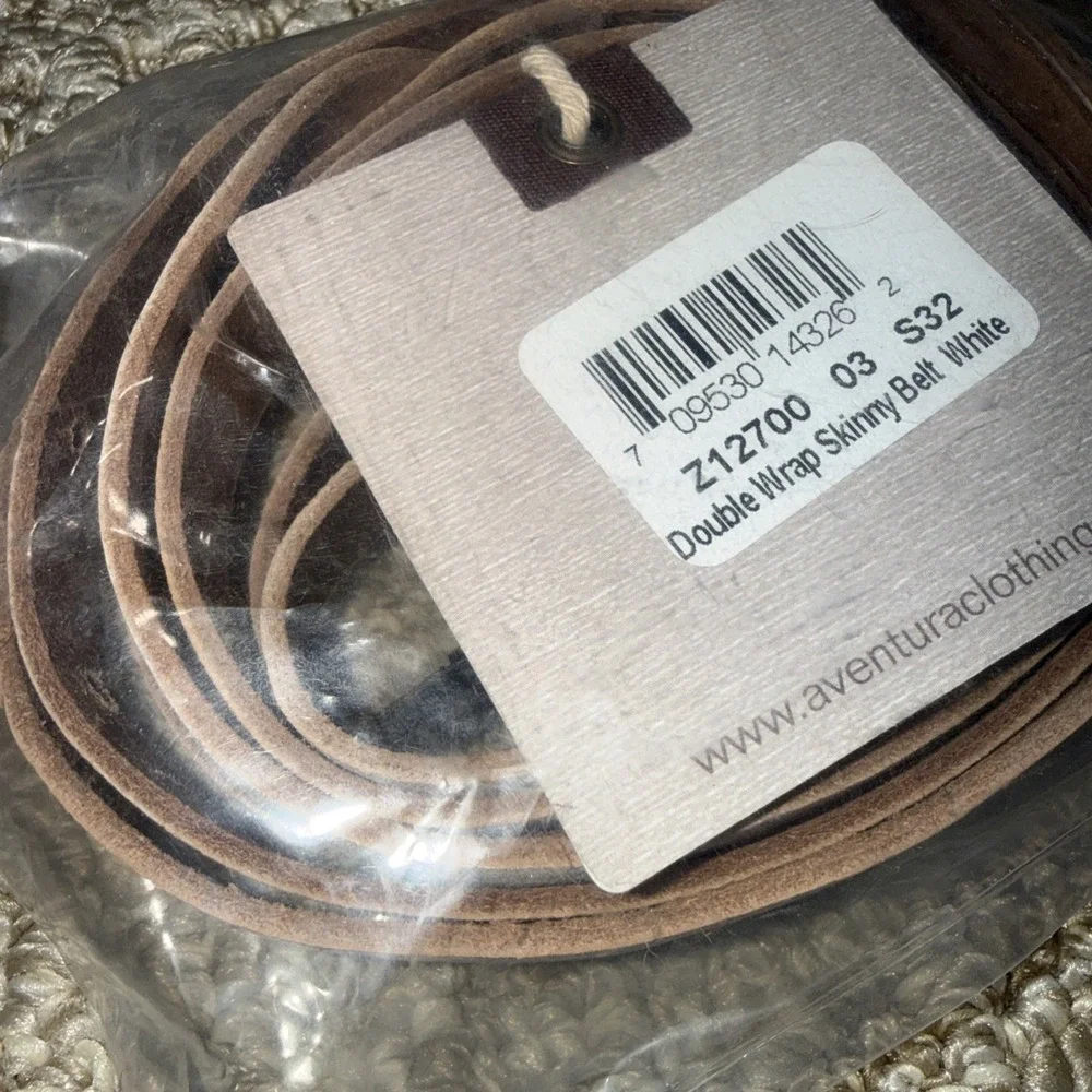 Aventura Double Wrap Skinny Belt Silver Buckle Distressed White Small 32 NEW $48